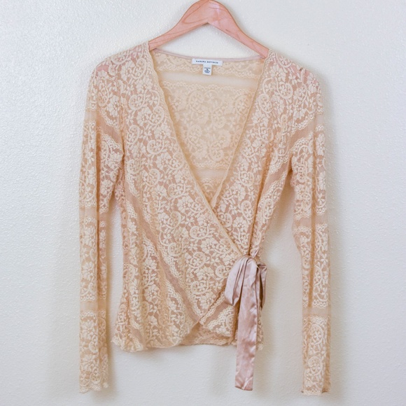 Banana Republic Tops - BANANA REPUBLIC BR Boho Stretchy Lace Wrap Shirt M